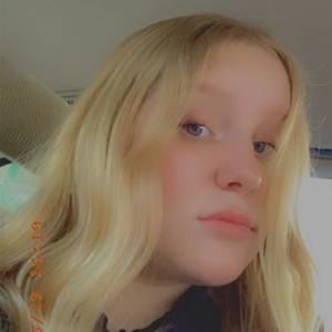 Meet your Posher, Mckenzie